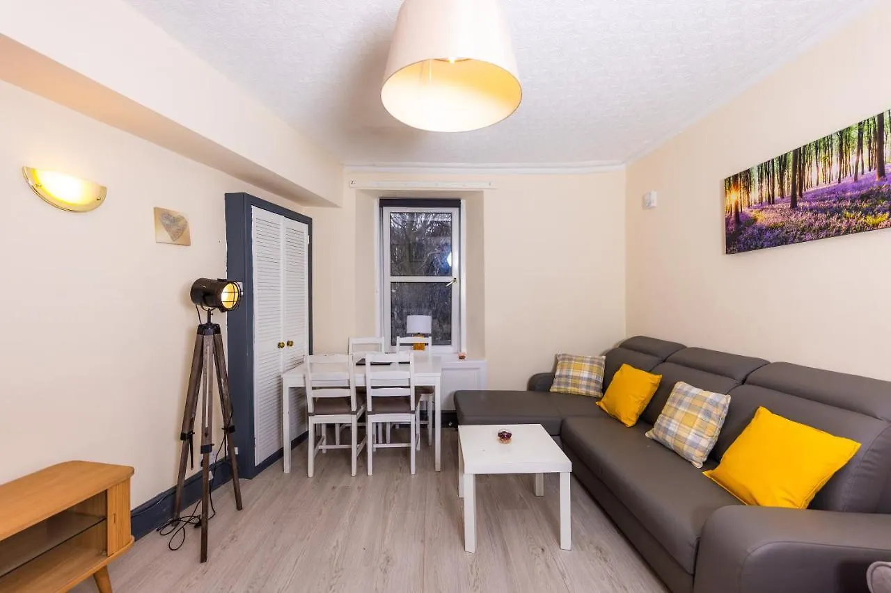 Warm&Welcoming City Centre Apartments By Meadows 8 Edinburgh