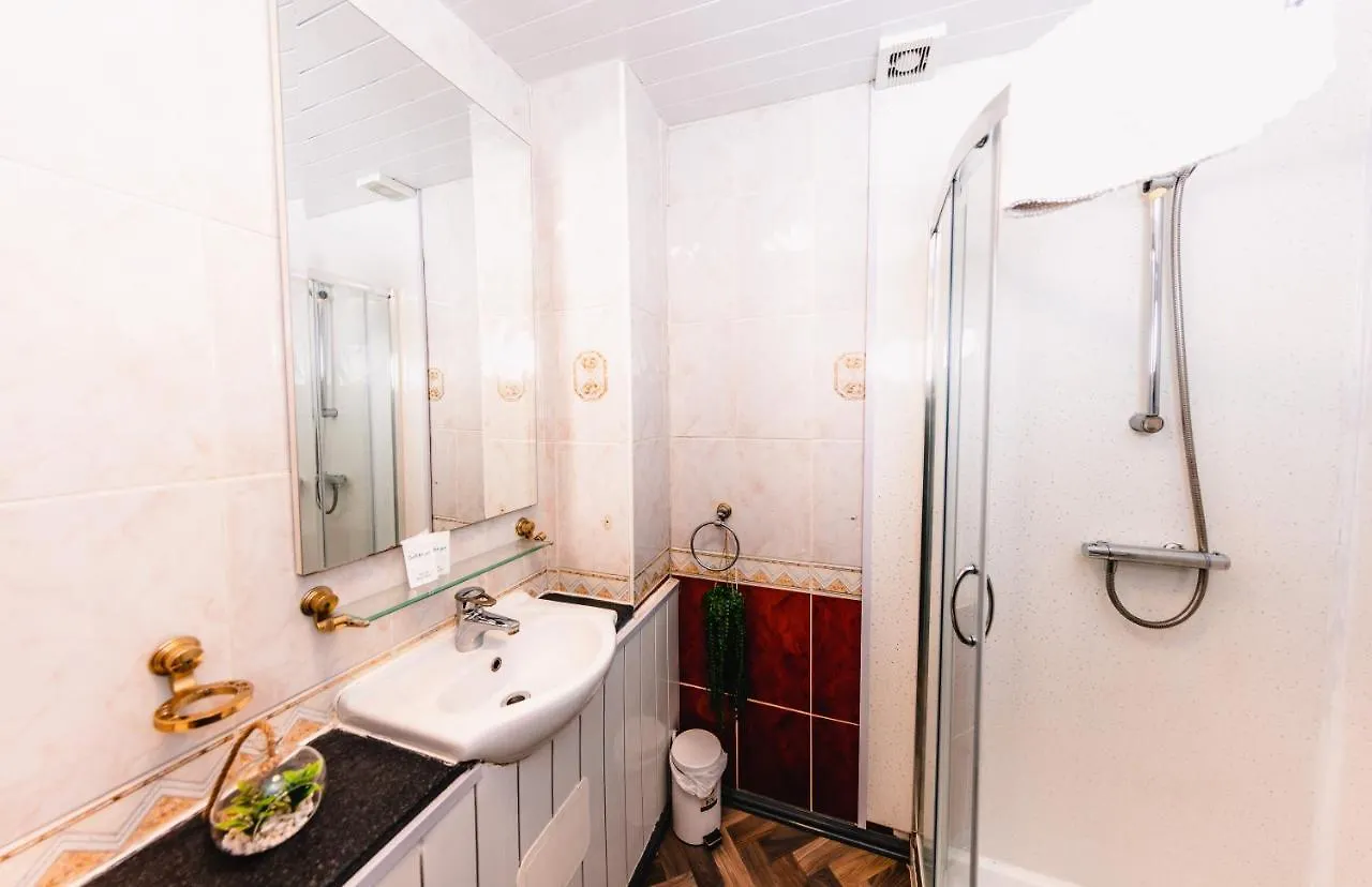 Warm&Welcoming City Centre Apartments By Meadows 8 Edinburgh